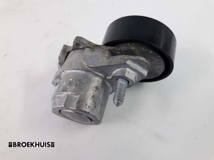 Gebrauchte Spannrolle Multiriemen Volkswagen Up! (121) 1.0 12V 60 Preis € 15,00 Margenregelung angeboten von Autobedrijf Broekhuis B.V.