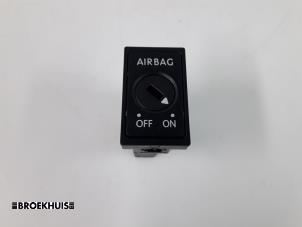 Used Airbag lock Skoda Fabia II Combi 1.2 TDI 12V Greenline Price € 20,00 Margin scheme offered by Autobedrijf Broekhuis B.V.