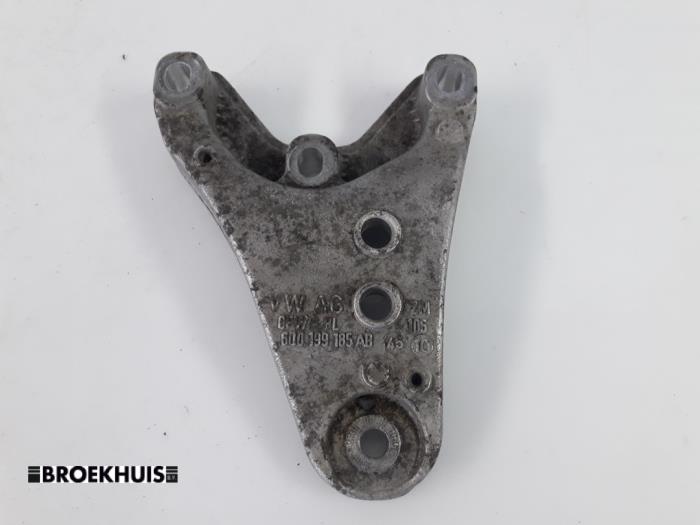 Used Engine mount Skoda Fabia II Combi 1.2 TDI 12V Greenline Price € 20,00 Margin scheme offered by Autobedrijf Broekhuis B.V.