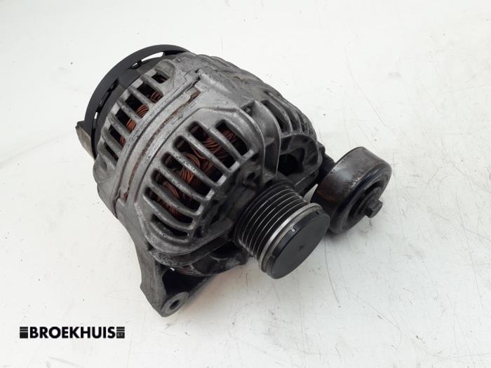 Begagnade Dynamo Porsche 911 (996) 3.6 Carrera 4 24V Pris € 100,00 Marginaltabell erbjuds av Autobedrijf Broekhuis B.V.
