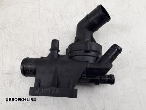 Used Thermostat housing Opel Vivaro 1.6 CDTI 90 Price on request offered by Autobedrijf Broekhuis B.V.