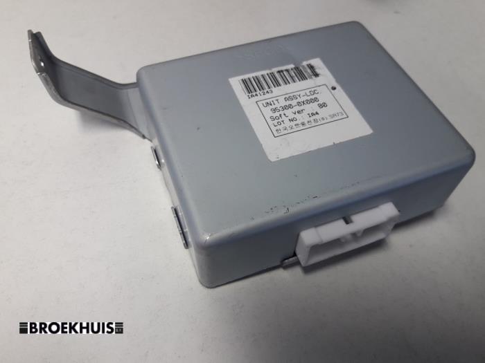 Used Body control computer Hyundai i10 (F5) 1.0i 12V Price € 40,00 Margin scheme offered by Autobedrijf Broekhuis B.V.