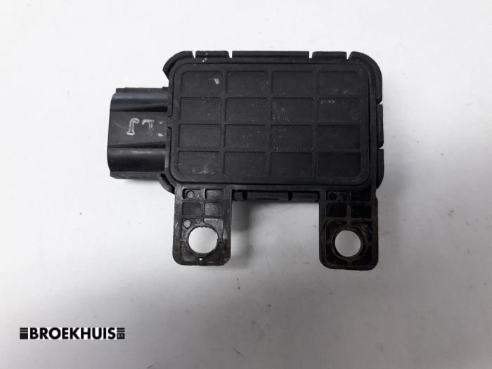 Begagnade Luftkvalitetssensor Hyundai Santa Fe II (CM) 2.2 CRDi 16V 4x4 Pris € 10,00 Marginaltabell erbjuds av Autobedrijf Broekhuis B.V.