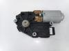 Sunroof motor from a Renault Clio III (BR/CR), 2005 / 2014 1.5 dCi FAP, Hatchback, Diesel, 1.461cc, 65kW (88pk), FWD, K9K770; K9K67, 2010-08 / 2014-12, BR2H; BRAH; CR2H; CRAH 2012