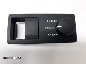 Used Switch Kia Sorento I (JC) 3.5 V6 24V Price € 10,00 Margin scheme offered by Autobedrijf Broekhuis B.V.