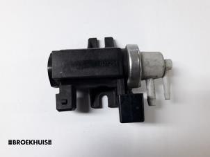 Used Turbo relief valve Kia Sorento I (JC) 2.5 CRDi 16V Price € 20,00 Margin scheme offered by Autobedrijf Broekhuis B.V.