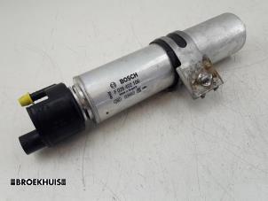 Used Fuel filter housing BMW X1 (E84) xDrive 20d 2.0 16V Price € 35,00 Margin scheme offered by Autobedrijf Broekhuis B.V.