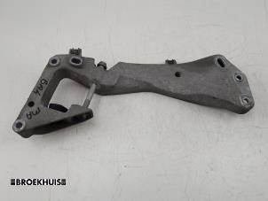 Used Gearbox mount BMW X1 (E84) xDrive 20d 2.0 16V Price € 25,00 Margin scheme offered by Autobedrijf Broekhuis B.V.