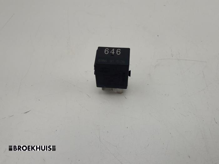 Begagnade Relä Audi A3 Sportback (8VA/8VF) 1.4 TFSI 16V e-tron Pris € 5,00 Marginaltabell erbjuds av Autobedrijf Broekhuis B.V.