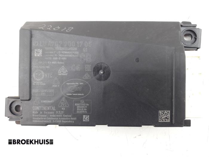 Używane Modul keyless vehicle Mercedes Sprinter 3,5t (907.6/910.6) 316 CDI 2.1 D RWD Cena € 96,80 Z VAT oferowane przez Autobedrijf Broekhuis B.V.