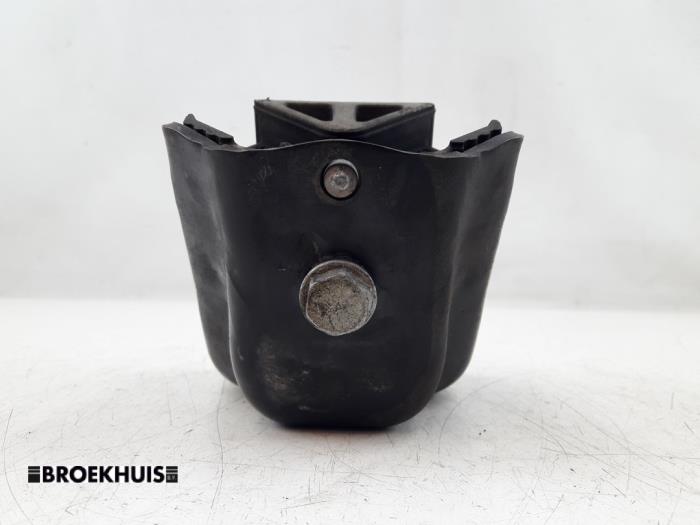 Engine mount from a Mercedes-Benz Sprinter 3,5t (907.6/910.6) 316 CDI 2.1 D RWD 2020
