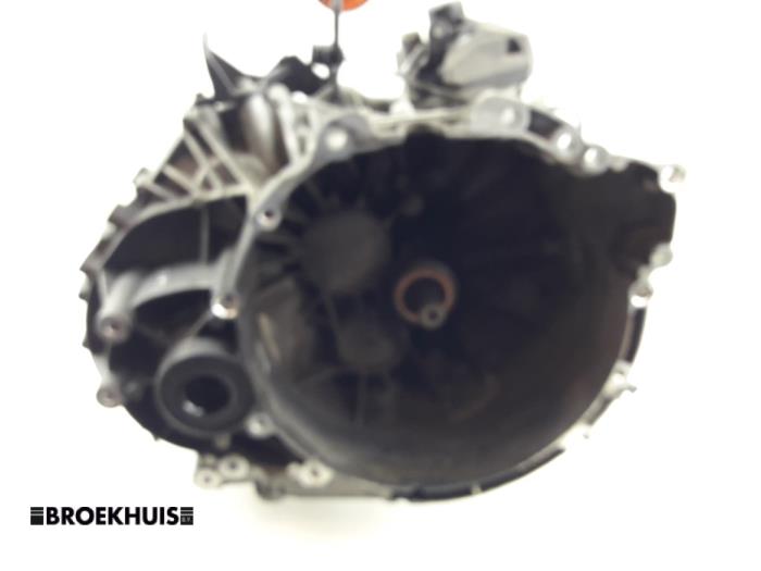 Gebrauchte Getriebe Volvo V40 (MV) 2.0 D4 16V Preis € 300,00 Margenregelung angeboten von Autobedrijf Broekhuis B.V.