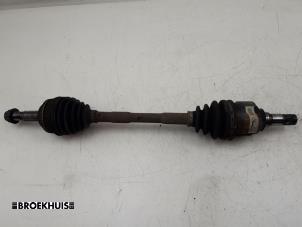 Used Front drive shaft, left Toyota Yaris Verso (P2) 1.5 16V Price € 25,00 Margin scheme offered by Autobedrijf Broekhuis B.V.