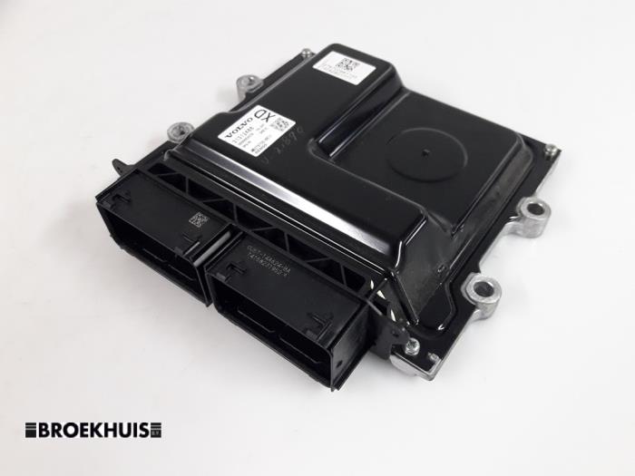 Used Injection computer Volvo V40 (MV) 2.0 D4 16V Price € 80,00 Margin scheme offered by Autobedrijf Broekhuis B.V.