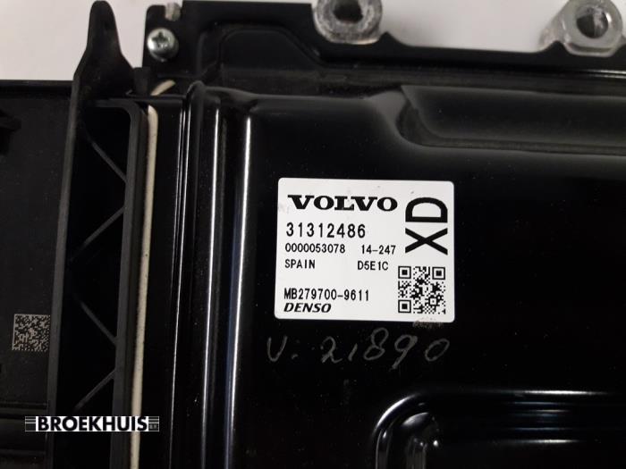 Ordinateur d'admission d'un Volvo V40 (MV) 2.0 D4 16V 2014