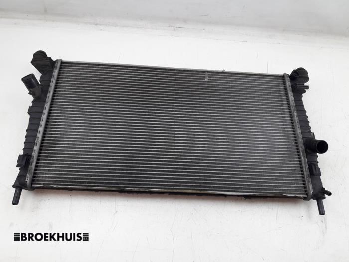 Used Radiator Ford Focus 2 Wagon 1.6 16V Price € 20,00 Margin scheme offered by Autobedrijf Broekhuis B.V.