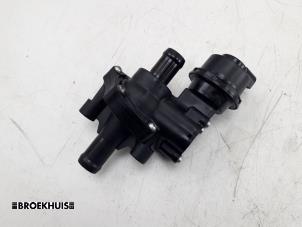 Used Electric heater valve Opel Movano 2.3 CDTi 16V FWD Price € 24,20 Inclusive VAT offered by Autobedrijf Broekhuis B.V.