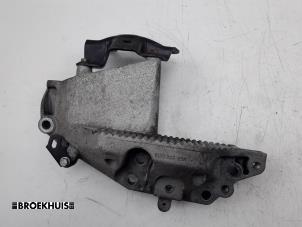 Used Engine mount Opel Movano 2.3 CDTi 16V FWD Price € 30,25 Inclusive VAT offered by Autobedrijf Broekhuis B.V.