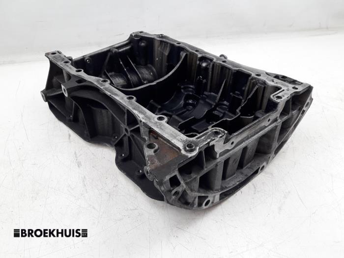Usagé Couvercle carter Opel Movano 2.3 CDTi 16V FWD Prix € 108,90 Prix TTC proposé par Autobedrijf Broekhuis B.V.