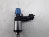 Injector (petrol injection) from a Hyundai Tucson (TL) 1.6 T-GDi 16V 2WD 2015