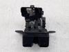 Kia Sportage (SL) 2.0 CVVT 16V 4x2 Tailgate lock mechanism