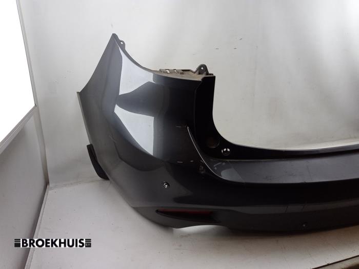 Stoßstange hinten van een Mazda 6 SportBreak (GJ/GH/GL) 2.2 SkyActiv-D 150 16V 2014