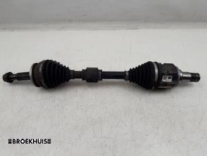 Used Front drive shaft, left Lexus CT 200h 1.8 16V Price € 60,00 Margin scheme offered by Autobedrijf Broekhuis B.V.