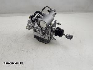 Used ABS pump Lexus CT 200h 1.8 16V Price € 225,00 Margin scheme offered by Autobedrijf Broekhuis B.V.