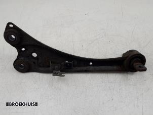 Used Rear wishbone, left Lexus CT 200h 1.8 16V Price € 35,00 Margin scheme offered by Autobedrijf Broekhuis B.V.