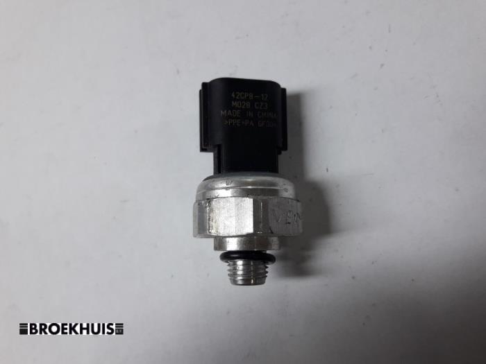 AC pressure sensor