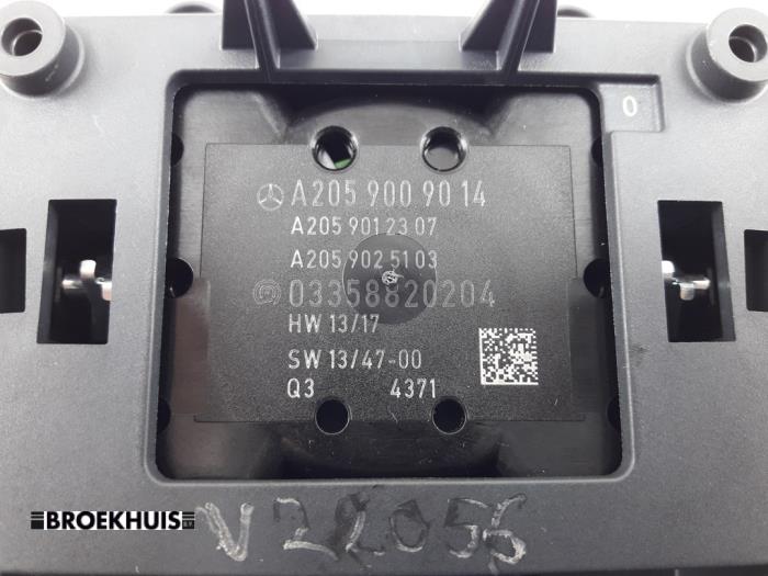 MMI switch from a Mercedes-Benz C Estate (S205) C-180 1.6 16V BlueEfficiency 2014