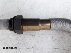 Lambda probe from a Mercedes-Benz C Estate (S205) C-180 1.6 16V BlueEfficiency 2014