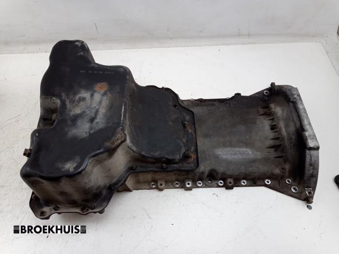 Used Sump Mercedes ML II (164/4JG) 3.0 ML-280 CDI 4-Matic V6 24V Price € 150,00 Margin scheme offered by Autobedrijf Broekhuis B.V.