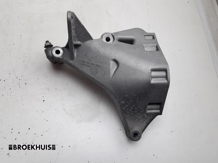 Used Engine mount Skoda Fabia II Combi 1.2 TDI 12V Greenline Price € 20,00 Margin scheme offered by Autobedrijf Broekhuis B.V.