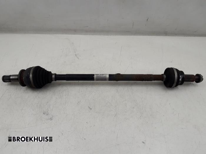 Begagnade Drivaxel, höger bak Landrover Range Rover Velar (LY) 3.0 D300 AWD Pris € 150,00 Marginaltabell erbjuds av Autobedrijf Broekhuis B.V.