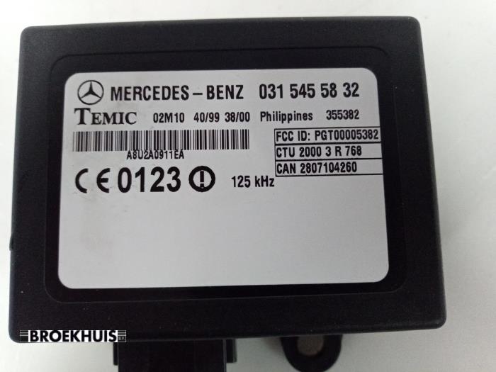 Module immobilisateur d'un Mercedes-Benz Sprinter 3t (903) 313 CDI 16V 2002