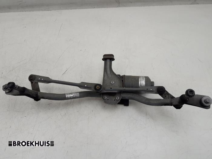 Wiper motor + mechanism Renault Trafic 1.6 dCi 125 Twin Turbo 3397021666 BOSCH