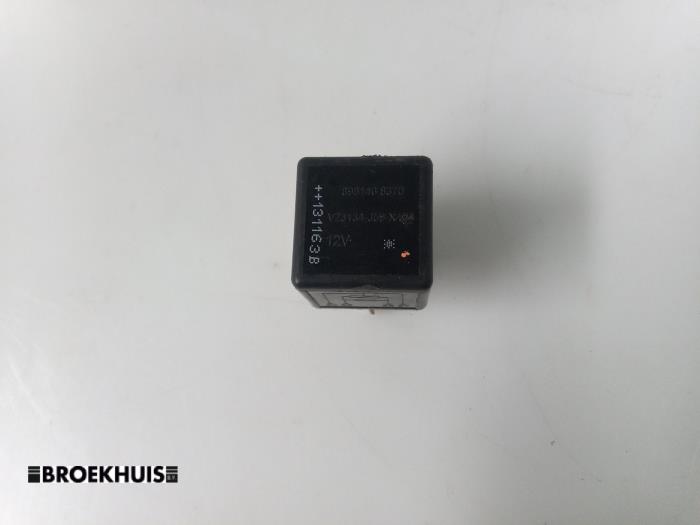 Begagnade Relä Isuzu D-Max (TFR/TFS) 2.5 D Twin Turbo Pris € 15,73 Inklusive moms erbjuds av Autobedrijf Broekhuis B.V.