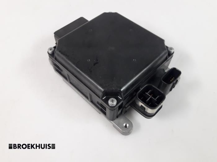 Used Power steering computer Lexus IS (E3) 300h 2.5 16V Price € 100,00 Margin scheme offered by Autobedrijf Broekhuis B.V.