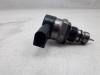Fuel pressure sensor from a BMW 5 serie Touring (F11) 520d 16V 2014