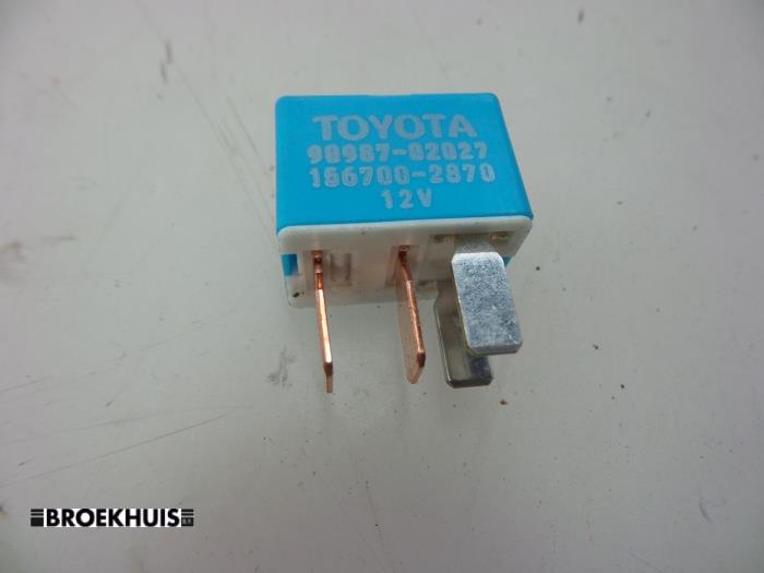 Relay from a Lexus IS (E3) 300h 2.5 16V 2015