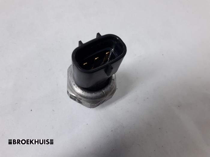 Begagnade Trycksensor, luftkonditionering Lexus CT 200h 1.8 16V Pris € 15,00 Marginaltabell erbjuds av Autobedrijf Broekhuis B.V.