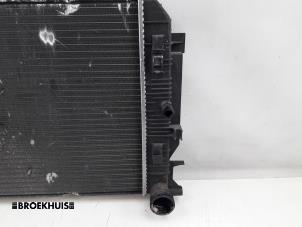 Kühler van een Volkswagen Crafter 2.5 TDI 30/32/35 2013