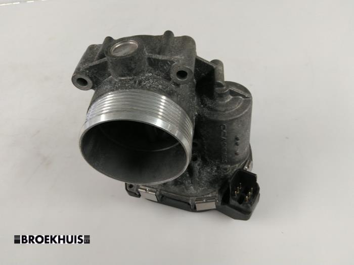 Gebrauchte Drosselklappengehäuse BMW 6 serie (F12) M6 V8 32V TwinPower Turbo Preis € 70,00 Margenregelung angeboten von Autobedrijf Broekhuis B.V.