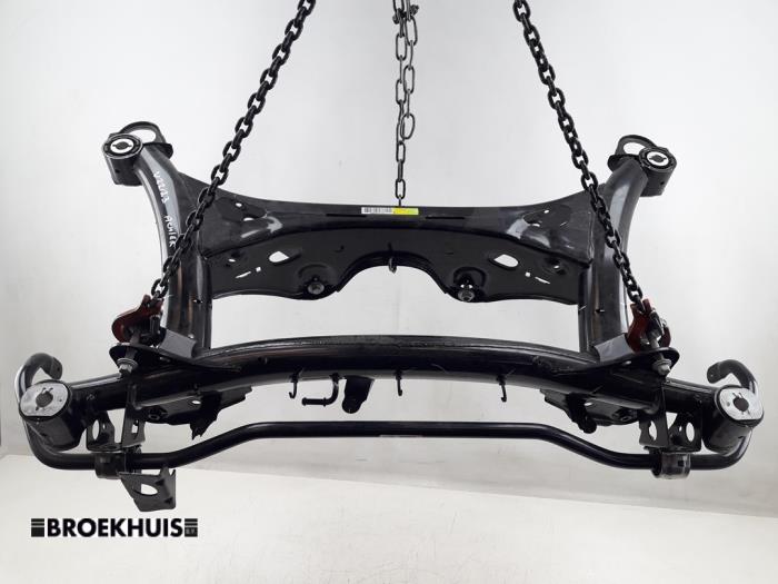 Begagnade Underram Lynk &amp; Co 01 1.5 PHEV Pris € 400,00 Marginaltabell erbjuds av Autobedrijf Broekhuis B.V.