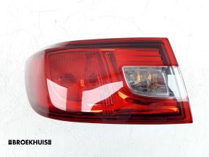 Used Taillight, left Renault Clio IV (5R) 0.9 Energy TCE 90 12V Price € 20,00 Margin scheme offered by Autobedrijf Broekhuis B.V.