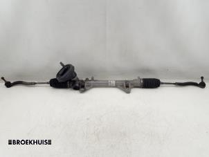 Used Steering box Renault Clio IV (5R) 0.9 Energy TCE 90 12V Price € 60,00 Margin scheme offered by Autobedrijf Broekhuis B.V.