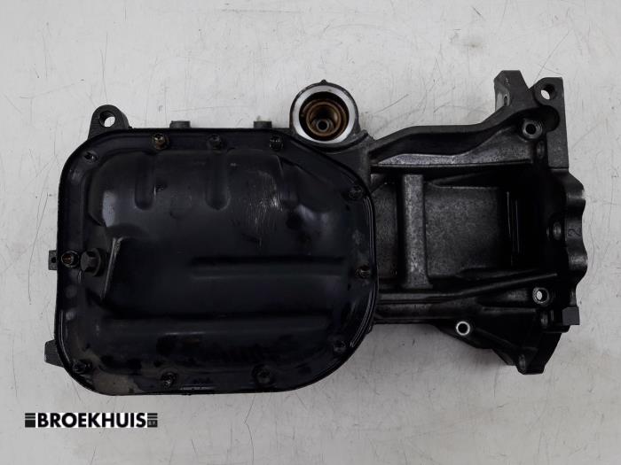 Gebrauchte Ölwanne Toyota Yaris Verso (P2) 1.5 16V Preis € 50,00 Margenregelung angeboten von Autobedrijf Broekhuis B.V.