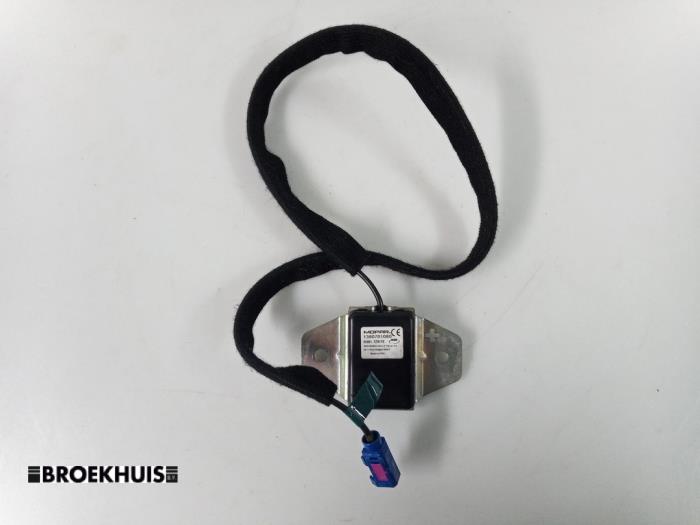 Używane Antena GPS Fiat Ducato (250) 2.3 D 130 Multijet Cena € 30,25 Z VAT oferowane przez Autobedrijf Broekhuis B.V.