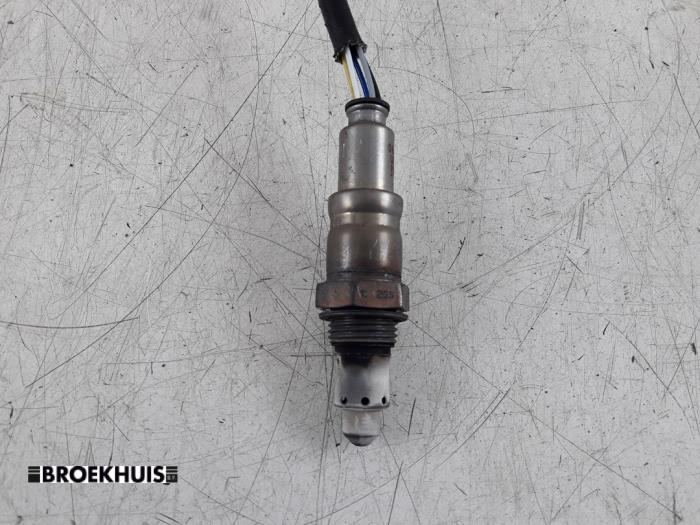 Lambda probe from a Audi A3 Limousine (8VS/8VM) 1.5 TFSI 16V 2019